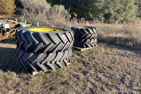 2016 John Deere Tires and Rims