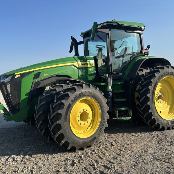 2024 John Deere 8R 310